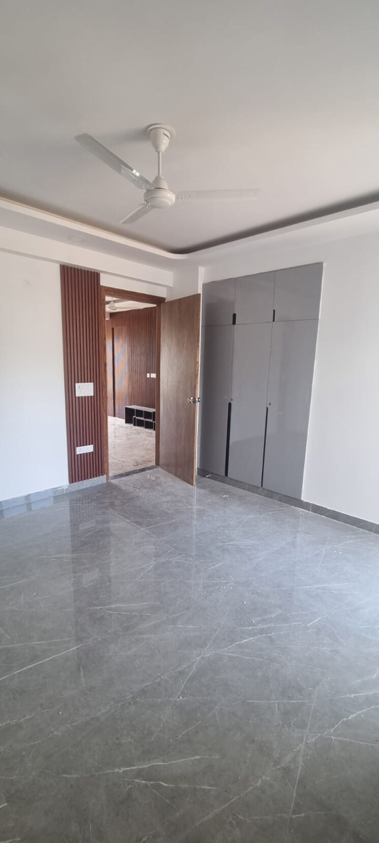 Room, ardee-city 3 Bedroom 204 Sq.Yd. Builder Floor In Sector 52 Gurgaon 7578715