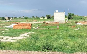 Plot For Sale in Neharpar Phase 1