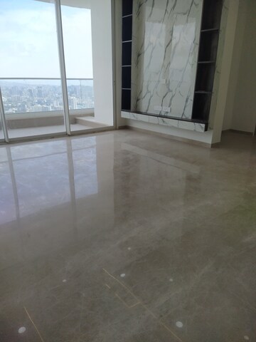 Room in 2 BHK Apartment at Borivali East – for Sale