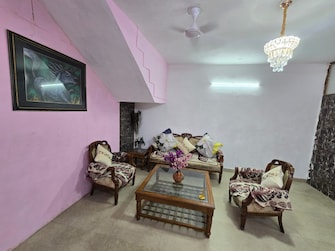 1 BHK Builder Floor For Rent in Ashram Delhi  7579493