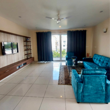 Living Room in 3 BHK Apartment at Indiranagar – for Rent