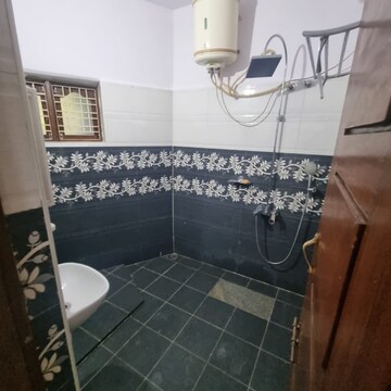 Kitchen in 3 BHK Builder Floor at Domlur – for Rent