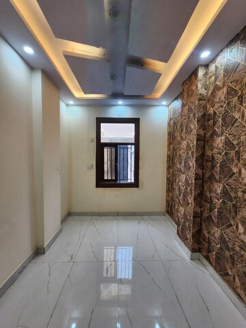 Building Lobby in 2 BHK Builder Floor at Uttam Nagar West – for Sale
