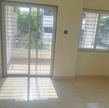 Room in 3 BHK Apartment at Laxminagar – for Sale