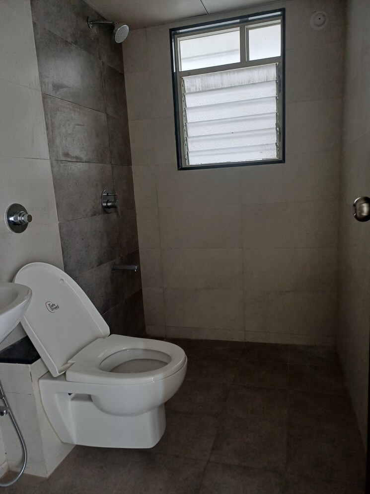 Attached Bathroom, paranjape-schemes-abhiruchi-parisar 2 Bedroom 750 Sq.Ft. Apartment In Dhayari Pune 7579805