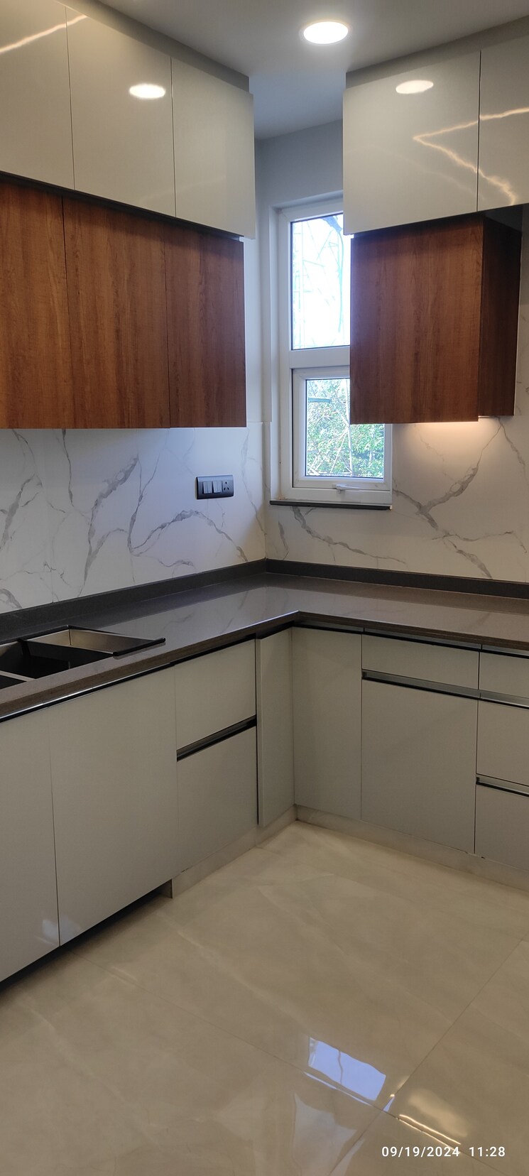 Kitchen, gms road 3 Bedroom 2020 Sq.Ft. Apartment In Gms Road Dehradun 7579831