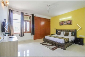 Living Room in 3 BHK Apartment at MR Proview Shalimar City, Shalimar Garden – for Sale