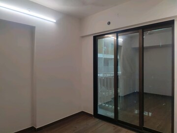 Room in 1 BHK Apartment at Imperial Splendora, Vasai East – for Sale