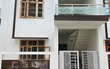 4 BHK Independent House For Sale in Tavarekere