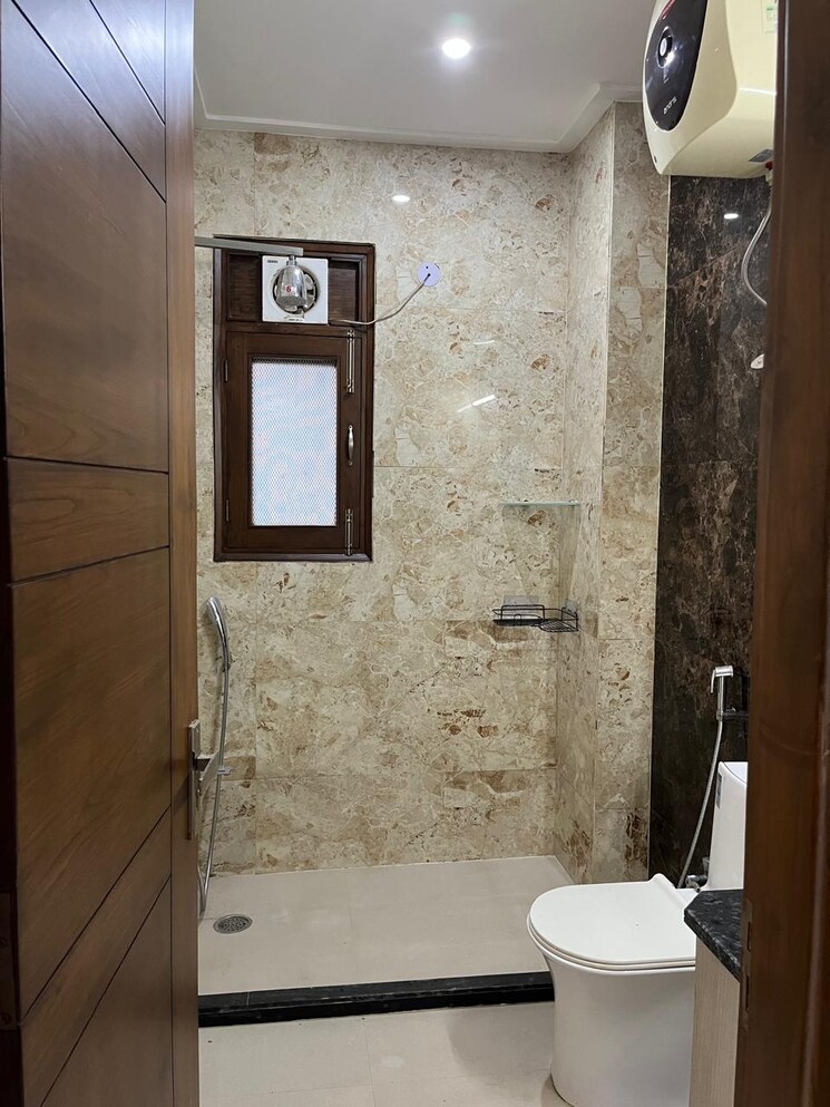 Bathroom, karan-rhea 1 Bedroom 605 Sq.Ft. Apartment In Wadegaon Pune 7580784