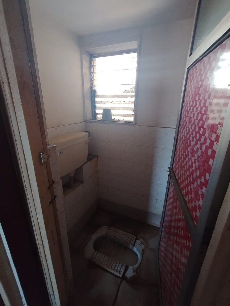 Bathroom, vasant-leela-complex 1 Bedroom 438 Sq.Ft. Apartment In Vijay Nagari Thane 7581123