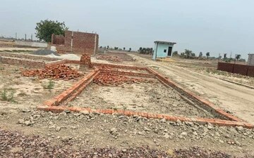 Plot For Sale in Neharpar Phase 2