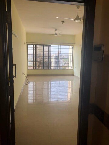 2 BHK Apartment For Rent in Raheja Tipco Heights Malad East Mumbai  7581116