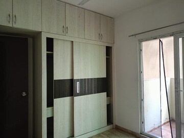 Room in 2 BHK Apartment at Pivotal Devaan, Sector 84 – for Sale