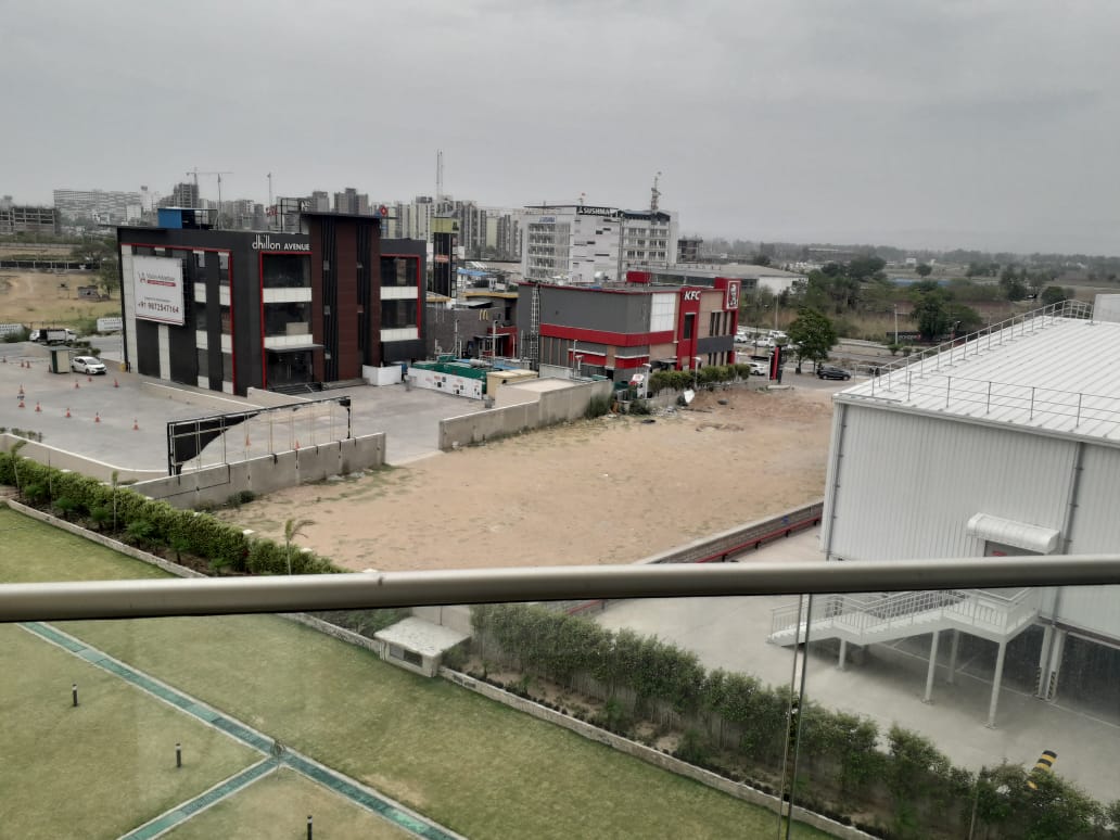 Rental 3 Bedroom 4700 Sq.Ft. Apartment in Dhillon Burj One, Lohgarh