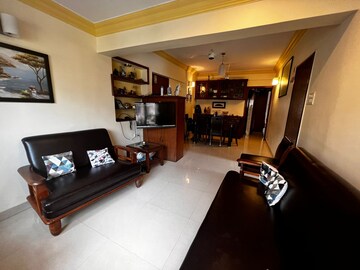 Living Room in 3 BHK Apartment at Vile Parle East – for Sale