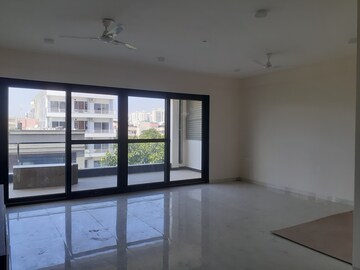 Room in 3 BHK Builder Floor at Ansal API Esencia, Sector 67 – for Sale