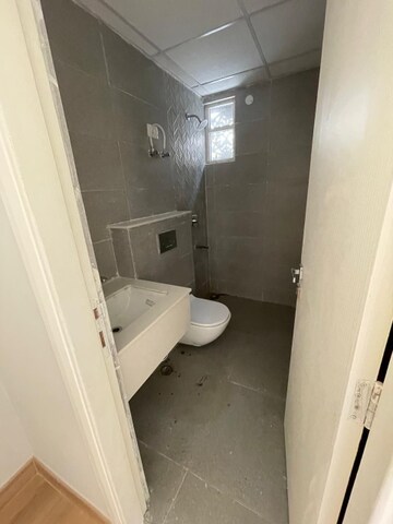 Bathroom in 2 BHK Apartment at Suncity Avenue 76, Sector 76 – for Sale