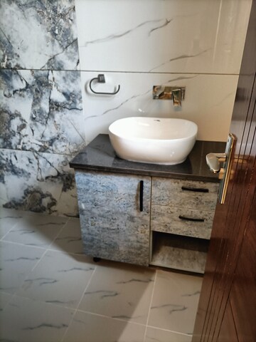 Bathroom in 3 BHK Apartment at Unitech The Villas, Sector 33 – for Sale