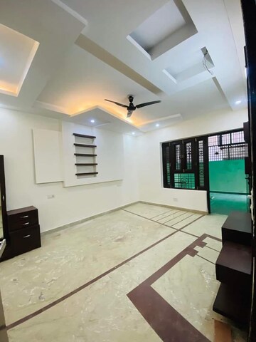 Bedroom in 3 BHK Builder Floor at Green Fields Colony – for Sale