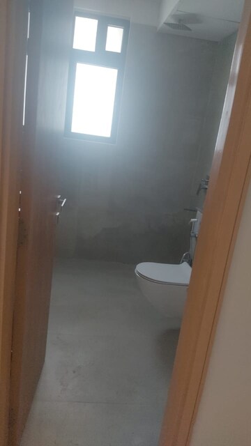 Bathroom in 3 BHK Apartment at M3M Heights, Sector 65 – for Sale