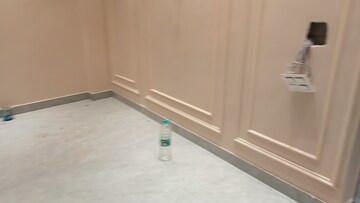 Room in 3 BHK Builder Floor at Mahavir Enclave 1 – for Sale