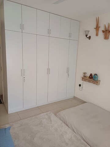 Room in 3.5 BHK Builder Floor at Sector 16 – for Sale