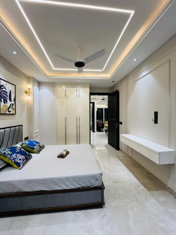 Bedroom in 3 BHK Builder Floor at Sector 63a – for Sale