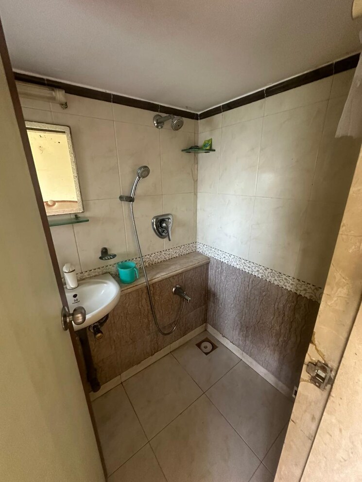 Bathroom, mount-marry-apartments 2 Bedroom 770 Sq.Ft. Apartment In Bandra West Mumbai 7583381