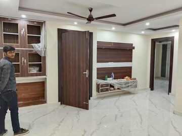 Room in 3 BHK Builder Floor at Amolik Residency, Sector 86 – for Sale