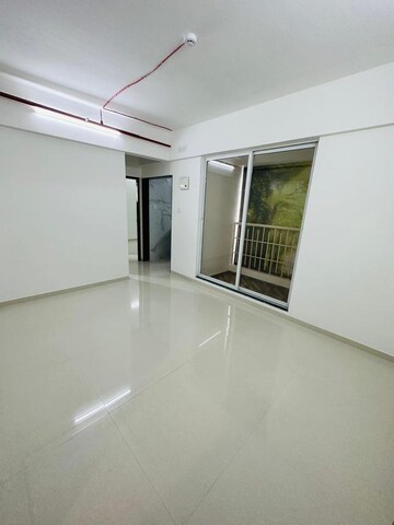 Room in 1 BHK Apartment at Kohinoor Highland, Dombivli East – for Sale