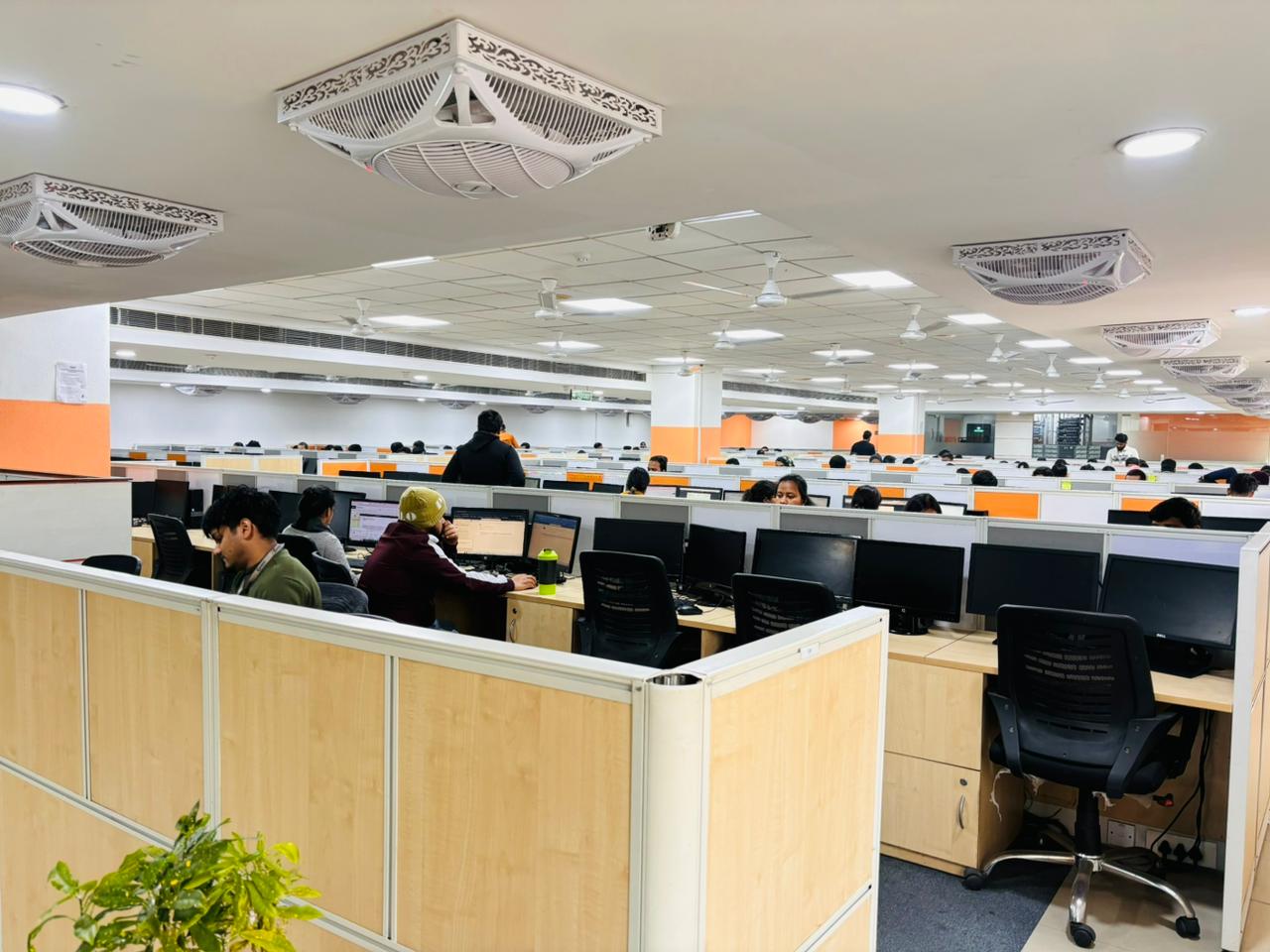 Commercial Office Space 15000 Sq.Ft. For Rent in Sector 3 Noida  7583704