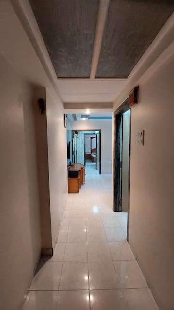 रेसिडेंशियल फ्लैट वर्ग फुट फॉर रेंट इन बायकुल्ला मुंबई  7584002