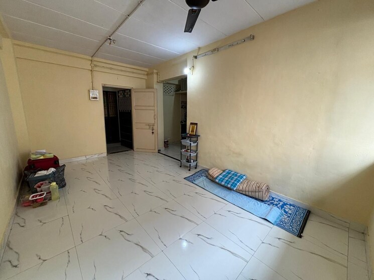 Room, metro-heights-kandivali 1 Bedroom 424 Sq.Ft. Builder Floor In Kandivali West Mumbai 7584024