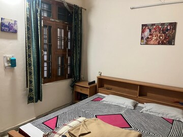 Bedroom in 5 BHK Independent House at Vikas Nagar – for Sale