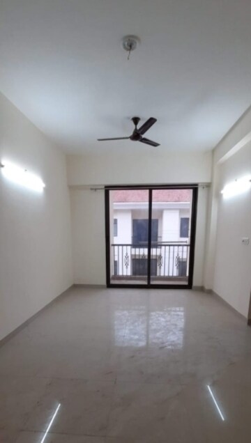 Room in 3 BHK Apartment at Shalimar Mannat, Faizabad Road – for Sale