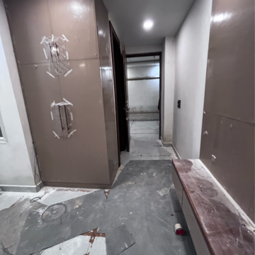 Building Lobby in 2 BHK Builder Floor at Sector 107 – for Sale