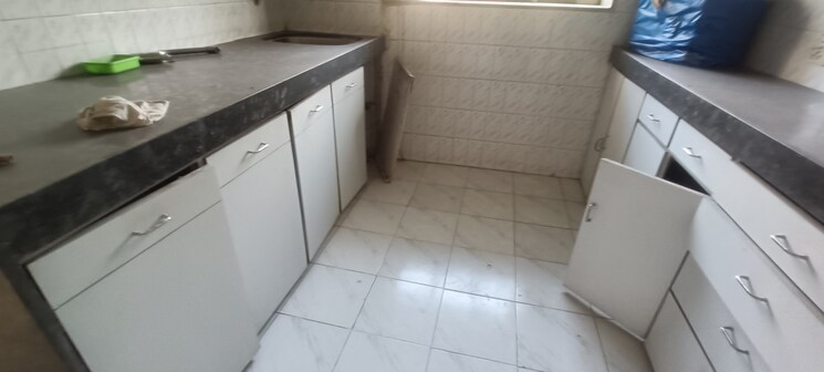 Bathroom, rajesh-park-view 1 Bedroom 500 Sq.Ft. Apartment In Santacruz East Mumbai 7584815
