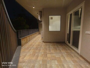 Room in 1 BHK Apartment at Sai Crystal Empire, Nalasopara East – for Sale