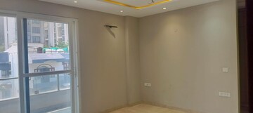 Room in 4 BHK Builder Floor at SS Mayfield Gardens, Sector 51 – for Sale
