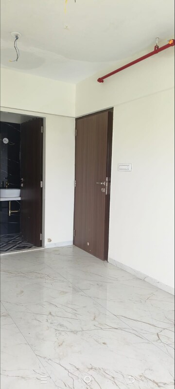Room in 2 BHK Apartment at Deraiya Iconico, Kurla East – for Sale