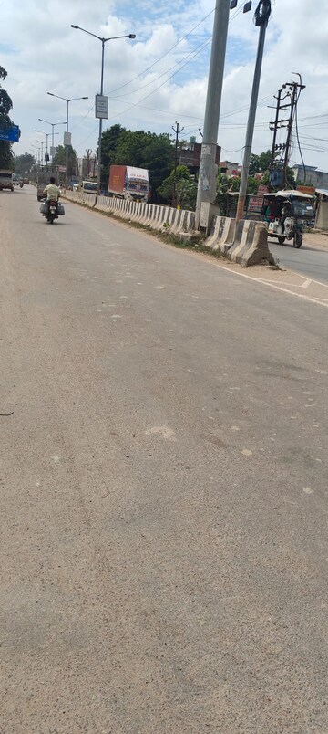  Land – Exterior View View at Deva Road - for Sale
