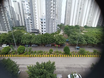  Shop For Sale in Noida Central