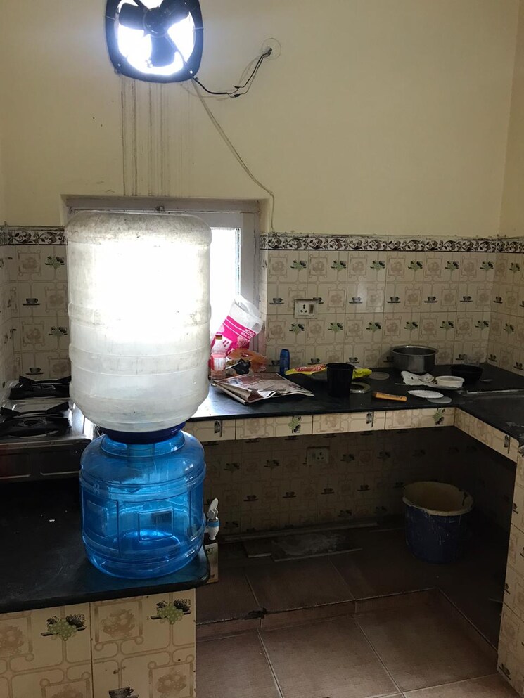 Living Room, tanvis-tanishka-industrial 3 Bedroom 1300 Sq.Ft. Apartment In Dahisar East Mumbai 7587194