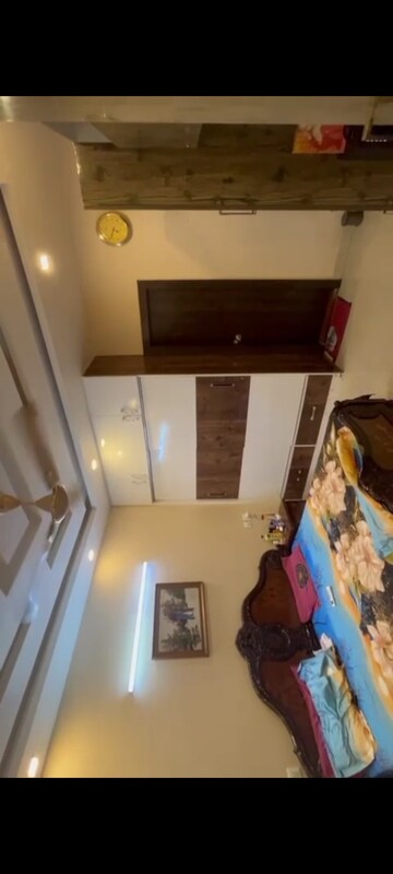 Kitchen in 3 BHK Builder Floor at BPTP Parklands, Sector 76 – for Sale