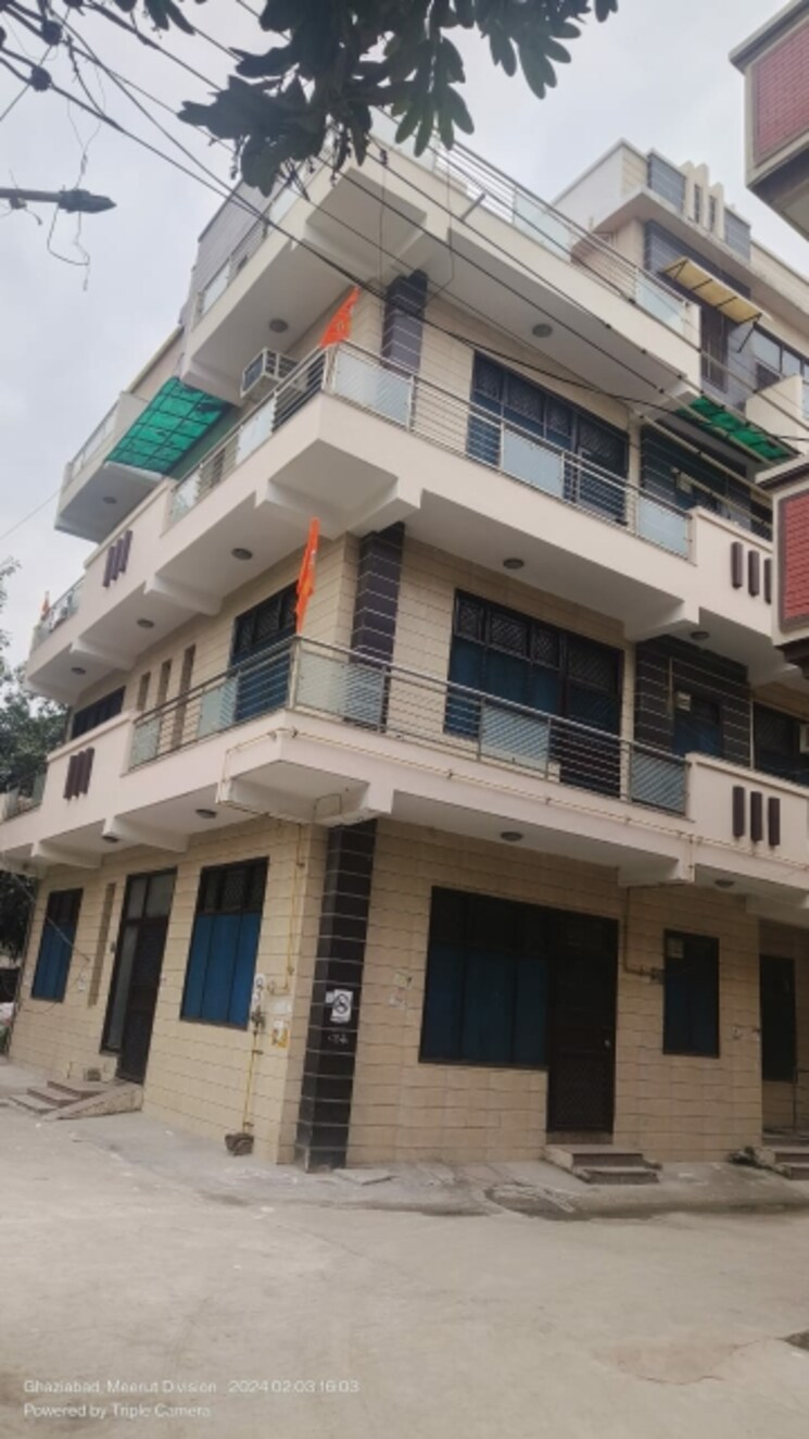 Exterior View, vasundhara sector 5 3 Bedroom 105 Sq.Mt. Builder Floor In Vasundhara Sector 5 Ghaziabad 7587429