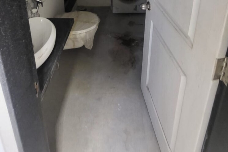 Bathroom, sanghvi-s3-skygreens 3 Bedroom 950 Sq.Ft. Apartment In Mira Road Thane 7587647