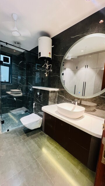 Team Area in 3 BHK Builder Floor at Ansal Florence Villa, Sushant Lok Iii – for Sale