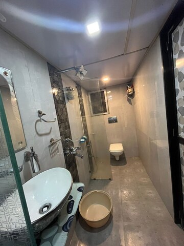 Bathroom in 1 BHK Apartment at Dahisar East – for Sale