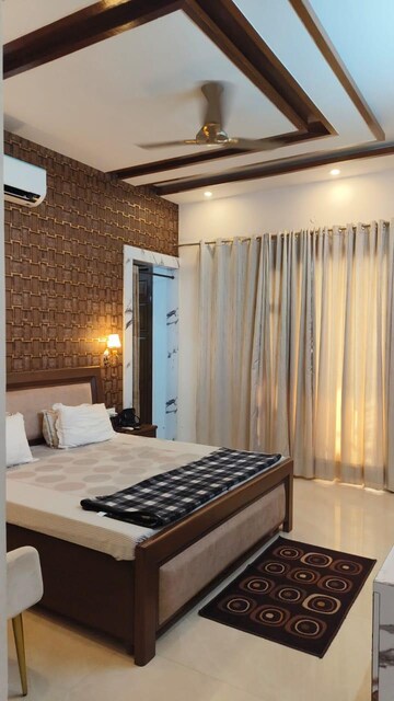Bedroom in 4 BHK Villa at Sector 123 – for Sale